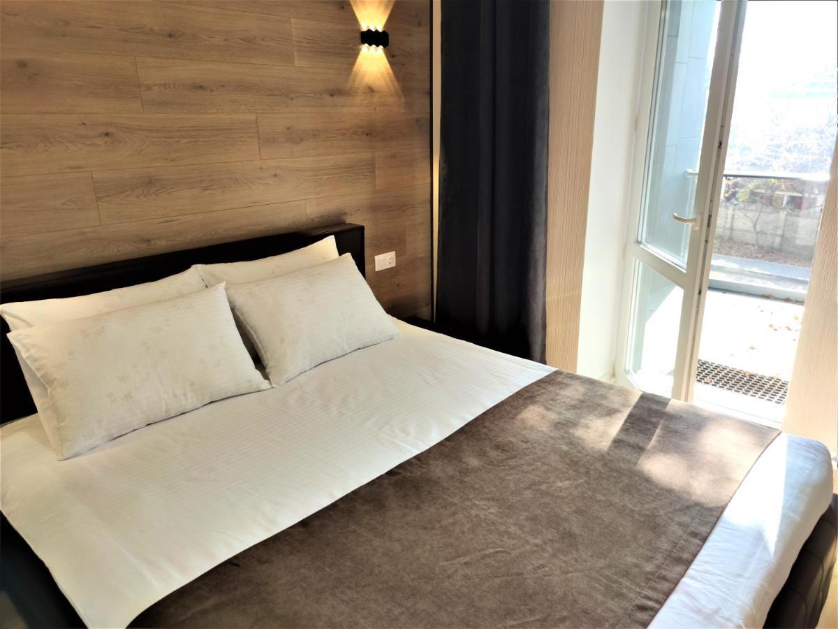 Rocas Hotel Orhei Eksteriør billede
