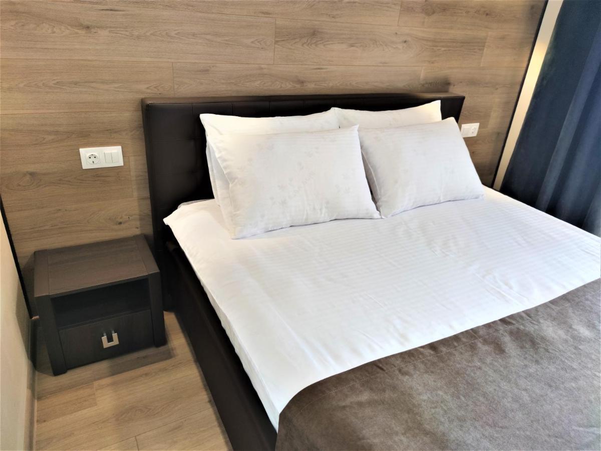 Rocas Hotel Orhei Eksteriør billede
